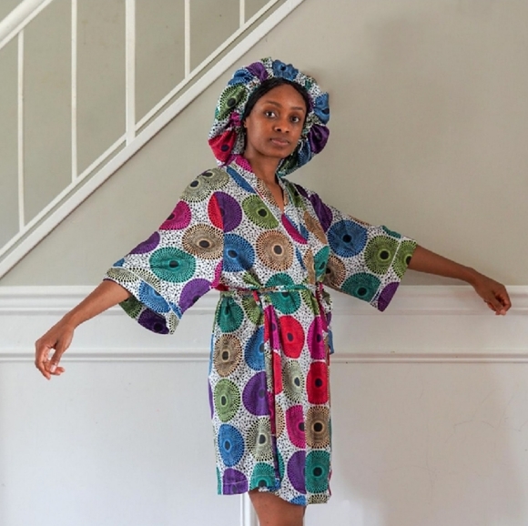 Bridal robe - Picture 2 of 4